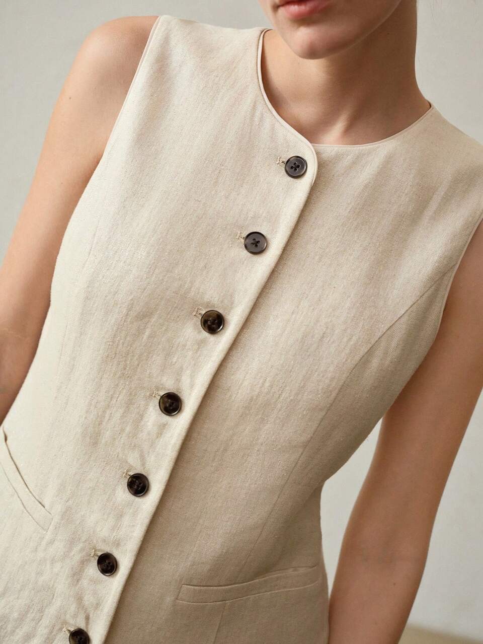 SHEIN x PRISCILA & JIMENA LINEN SINGLE BREASTED WAISTCOAT