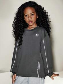 JNSQ Back To School Clothes, Tween Girls And Boys Oversized Long Sleeve Hoodies, Round Neck Contrast Color Reflective Tape Funny Letter Print Long Sleeve Sweatshirts, Suitable For Autumn, Winter Daily Wear, Outdoor Activities, Vacation, Streetwear, Party And Casual - Dark Grey - View 1