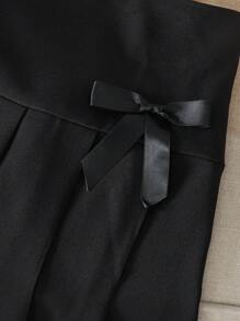 SHEIN Tween Girls 2 件套纯色无袖上衣搭配蝴蝶结装饰和百褶裙搭配蝴蝶结装饰，优雅法式时尚服装，淑女气质，返校季，适合毕业舞会、生日派对 - 米色 - 查看 7