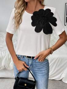 Franclia Camiseta com Aplicações Florais de Mangas Curtas para Verão, Camisetas Gráficas Femininas, Tops Fofos - Branco - Visão 6