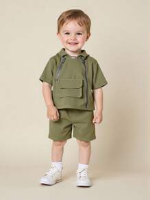 SHEIN 2 件套可爱男童夏季休闲运动橄榄绿短袖连帽上衣和短裤套装 - 彩色 - 查看 1