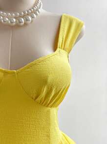 Celure Plus Size Women Solid Color Ruffle Hem Sleeveless Midi Dress - Yellow - View 4