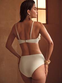 MOTF PREMIUM RUFFLE TRIM SPAGHETTI STRAP BIKINI TOP FOR SUMMER BEACH VACATION - Beige - View 2