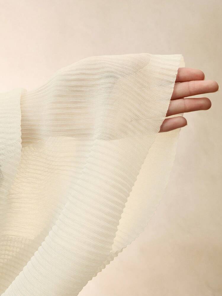 Abito lungo elegante e romantico da donna per vacanze primaverili/estive, con stampa floreale, arricciature e vita stretta. Abito da sera con collo ad aletta e motivo a fiori pesca