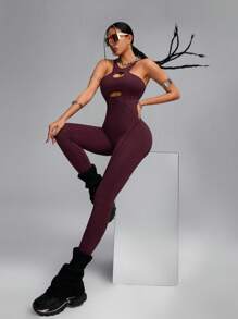 Innovista 女士运动服交叉镂空运动连体裤，透气网眼镂空高弹力速干健身连体裤，塑身衣，Lux 红色健身服，健身连体裤和训练服，前卫独特时尚运动服，瑜伽、垫上运动、普拉提、跑步、有氧运动、力量、举重、骑自行车、户外、徒步旅行、露营、越野跑、排球、外出、舞蹈、运动休闲、音乐节、派对、紧身裤套装、秋季装备、泳衣 - 酒紅色 - 查看 6