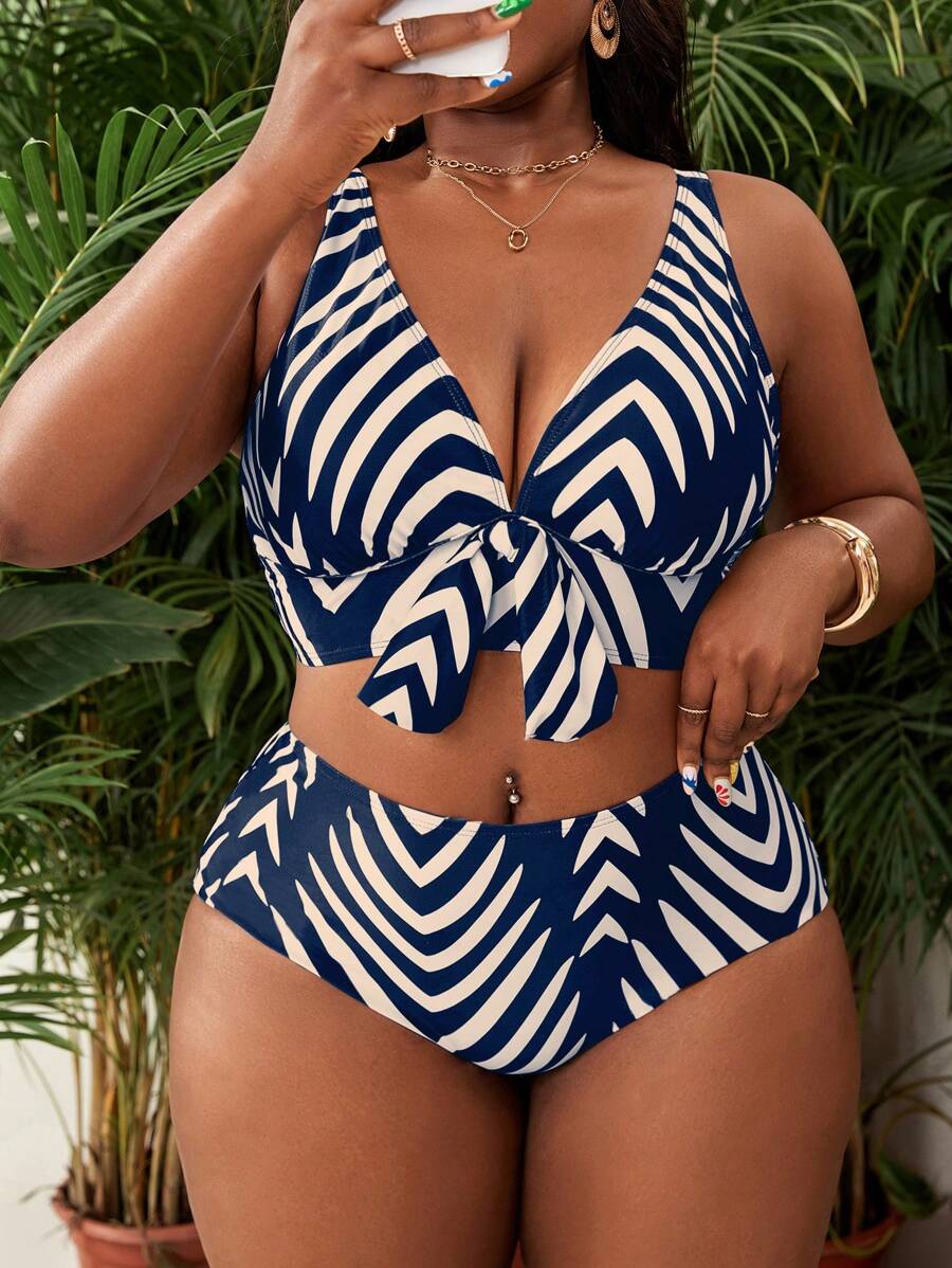 SHEIN Slayr CURVE Plus Size Women Wide Strap V-Neck Bowknot Printed Top Paired With High Waist Pants, Summer Beach Vacation Outfit - Blue - View 1
