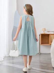 SHEIN Tween Girls' Loose Casual Crew Neck Sleeveless Backless Cutout Long Dress, Solid Color - Mint Green - View 3