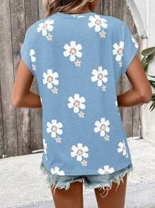 SHEIN LUNE Floral Print Round Neck Patch Pocket T-Shirt Graphic Tees Women Tops