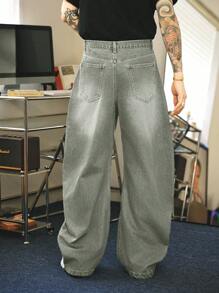 Manfinity Hypemode 复古 Y2K 复古街头宽松阔腿休闲版型浅蓝色洗水破洞牛仔裤男士 - 軍綠色 - 查看 2