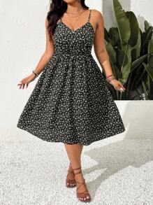 SHEIN Frenchy 大码女式节日碎花纽扣设计吊带裙