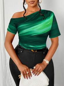 Elenzga 大码女式扎染印花不对称荷叶边短袖 T 恤，适合日常休闲穿着。时尚、斜肩、全新。（图案随机） - 綠色 - 查看 3