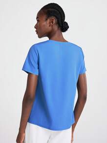 Scrubzie Simple And Fashionable Scrub Uniforms Top, Suitable For Summer Running Nurse & Uniform Scrubs Handwashing Pocketed Breathable Brushed Clothing Set Scrub Stretchable Athletic Workwear With Pockets Scrub Top And Pants Set Women's Scrub Set: Notch V-Neck Tuck In Top & Straight Leg Pants Essential Jogger Scrub Set Nursing Uniform Stretch Top & Drawstring Cargo Pants - Blue - View 2