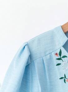 Linhara 大码花卉刺绣 V 领褶皱泡泡袖夏季衬衫，休闲度假 - 彩色 - 查看 5