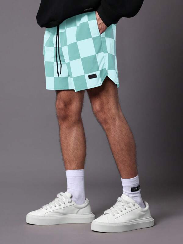 SUMWON Pantalones cortos deportivos de nailon a cuadros, con aberturas laterales, transpirables, para entrenamiento y playa de verano, con cordón y bolsillos laterales