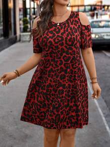 SHEIN LUNE Vestido de hombros descubiertos con estampado de leopardo y recortes para mujer de talla grande, vestidos de verano para mujer, estampado de guepardo, atuendos para rave y festivales, ropa occidental para mujer, estilo bohemio, hippie, vaquera, conjunto bohemio