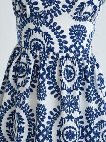 SHEIN Teen Girls Blue & White Plain Woven Square Neck Sleeveless Ruffle Hem Butterfly Back Hollow Out Mini Dress, Suitable For Vacation, Festivals, Lunch, Music Festivals