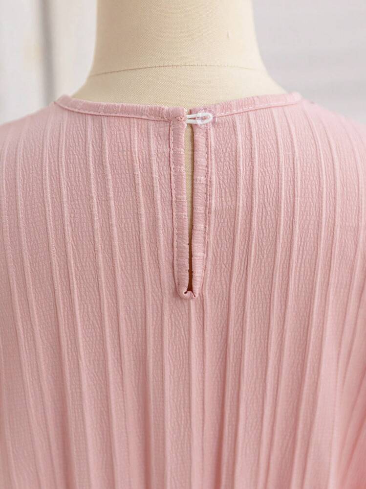 SHEIN Glamorique Kids Girls' Princess Dress With 3D Floral Textured Fabric And Tiered Mesh Cap Sleeves Pretty Dress For Girl Toddler Dress For Wedding Tween Girls Flower Dress Young Girls Floral Dress Rose Dresses For Girls Party Dresses For Kids Birthday Dresses For Girls Flower Party Dress For Girls - Pink - View 4