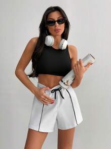 RueChic FITTED ELASTICAL WAIST DRAWSTRING PIPPING SHORT - Cream - View 5