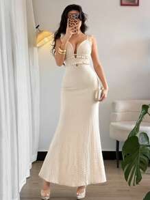 Calvaya Elegante, getailleerde, met strass-steentjes versierde, uitgeholde sexy damesjurk, effen kleur, geschikt voor vakantie, muziekfestival, strand, gestructureerde stof
