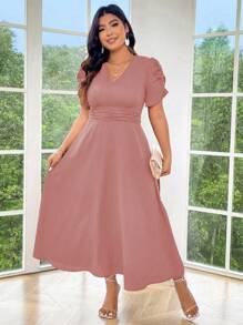 Celure Plus Size Women's Summer Solid Color V-Neck Short Sleeve Bubble Hem Long Elegant Dress With Waist Pleats, For Christmas Maxi Women Outfit