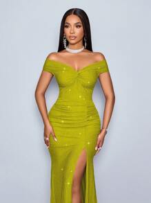 SOLERSUN 适合圣诞派对度假和约会优雅的勃艮第优雅扭曲露肩露背肩带高开叉美人鱼连衣裙与金属光泽长款女士服装