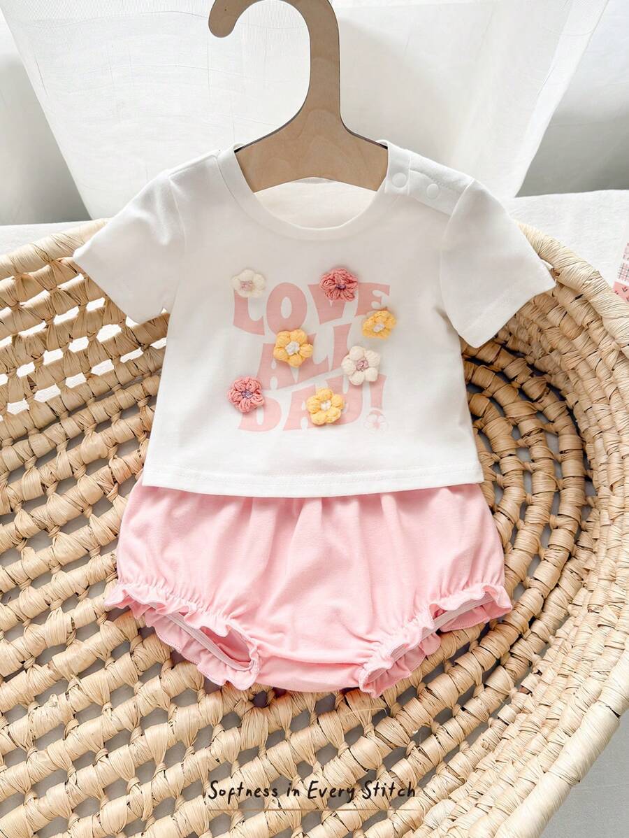 Cozy Pixies Set de 2 piezas para recién nacido niña: Top de punto de manga corta con cuello redondo y estampado de letras suave, y pantalones cortos de cintura elástica