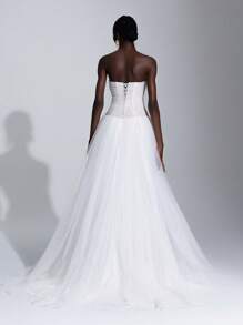 Elitara Elegant White Lace Splice Mesh Bustier, 3D Fish Bone Tapes Mesh, Champagne Lining Super Flared A-Line Hem, Adjustable Back Ties, Extra Long Train Wedding Dress, Bride