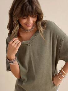 SHEIN LUNE 女士水洗绿色军装短袖 V 领针织 T 恤