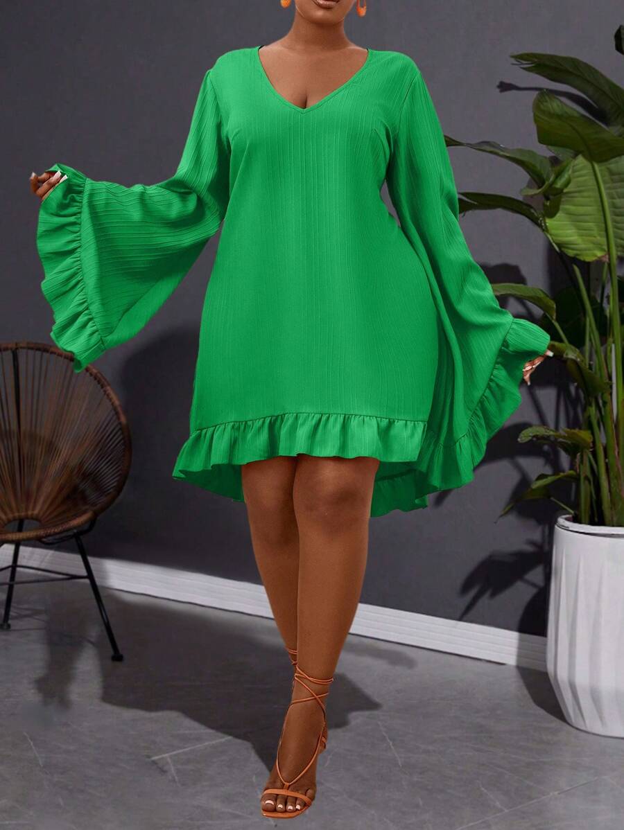 Maweii Đầm suông màu trơn cổ chữ V tay loe cỡ lớn cho nữ - màu xanh lá - Xem 1