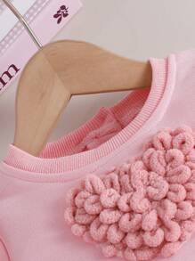 Infant/Toddler Girl Sweet Mesh Tulle Dress With 3D Furry Heart Decor, Suitable For Spring/Autumn