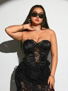 SHEIN ICON Plus Size Lace Patchwork Ruffle Trim Sexy Bustier, Wedding Guest Blouse, Lace Hollow Out Top, Date Outfit