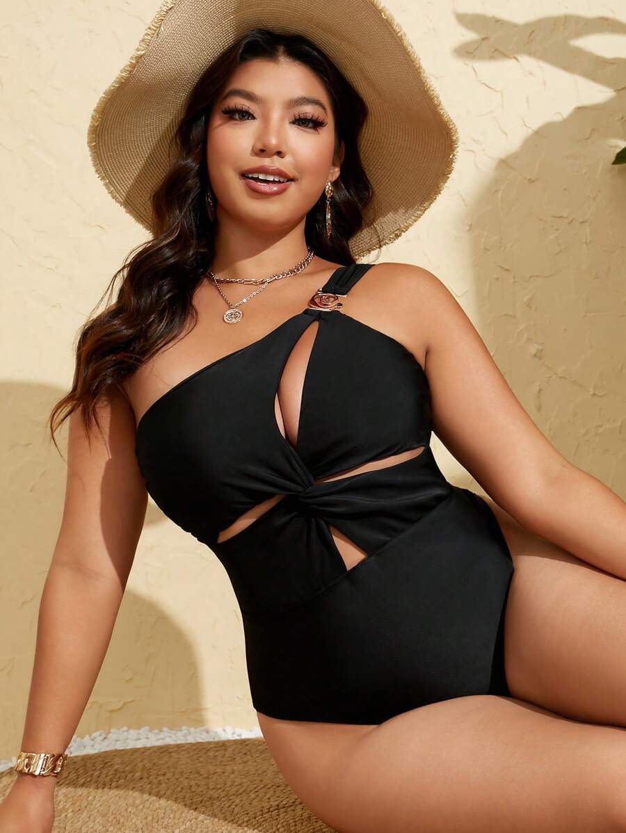 SHEIN Swim Curve Plus Size Women Solid Black Minimalist Elegant Slimming One-Piece Swimsuit & Beachwear For Summer Beach Vacation - Black - View 1