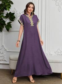 Al Najma Embroidered Neck Floral Cut-Out V-Neck Elegant Arabic Style Dress Kaftan Jalabiya Dress - Purple - View 6