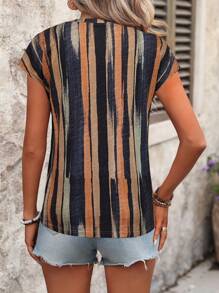 EMERY ROSE Women Fashionable Short-Sleeved T-Shirt With Colorful Stripes Print Graphic Tees Women Tops - Multicolor - View 2