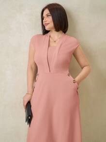 SHEIN Clasi Elegantes Bürokleid in großer Größe mit Knopfverzierung - Pink - Übersicht 1