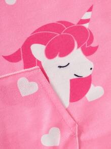 SHEIN Leap Crew Baby Girl Heart & Unicorn Print Hooded Cover-Up For Beach / Vacation - Pink - View 4