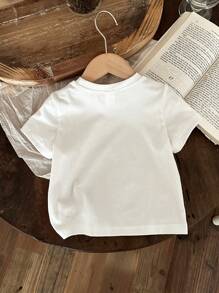 SHEIN 姐妹套装，粉色“Lil Sister”字母印花休闲短袖圆领女婴T恤，适合夏季 - 白色 - 查看 2