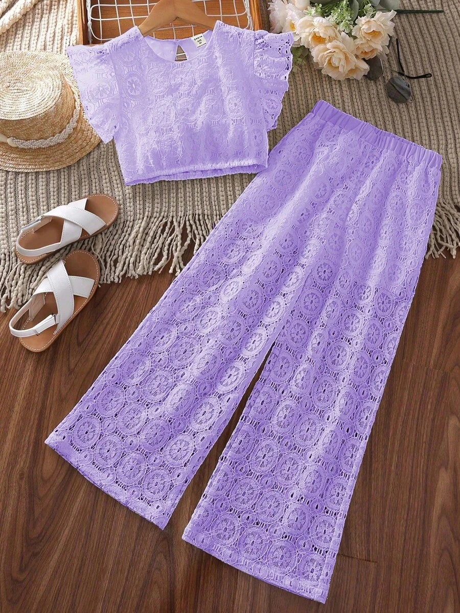 SHEIN Conjunto de top y pantalones cortos de tela jacquard con volantes y encaje para niña preadolescente