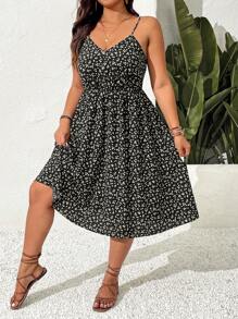 SHEIN Frenchy 大码女式节日碎花纽扣设计吊带裙