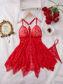 Set de 2 piezas de lencería con patrón de corazón de encaje en talla grande: Vestido con liguero + Tanga