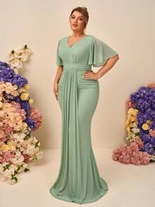 SHEIN Belle Plus Size Elegant Minimalist Romantic Light Green Ruffle Sleeve V-Neck Split Pleated Long Bridesmaid Dress - Green - View 8
