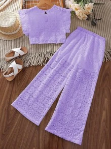 SHEIN Conjunto de top y pantalones cortos de tela jacquard con volantes y encaje para niña preadolescente