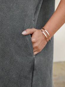 SHEIN LUNE فستان قمصان كاجوال مريح مخمل الجيوب إكسسوارات الياقة زائد الحجم المناسب لأسلوب البوهيمي والكاوبوي وأزياء ارتداء الغرب البوهيمي والهبي للنساء - رمادي فاتح - مشاهدة 8