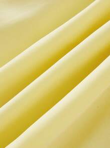 SHEIN MOD 黄色前胸罩杯蕾丝拼接露背细肩带短款连衣裙 - 黃色 - 查看 4