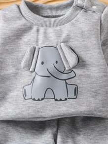 SHEIN Newborn Baby 2‑Piece Outfit, 3D Cartoon Elephant Shoulder Snap Long Sleeve Top & Jogger Pants Set, Infant Casual Tracksuit - Grey - View 5