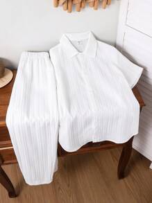 SHEIN 2pcs Set Teen Boy Casual Versatile Comfortable Wave Stripe Lapel Open-Collar Short-Sleeved Shirt Shorts Woven Two Pieces Suit Suitable For Commuting To School Daily Leisure Vacation Travel Suitable For Sports Suitable For Spring And Summer