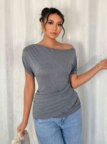 Chiquease Camiseta fruncida con hombro asimétrico de unicolor para mujer, de estilo minimalista, apropiada para el verano