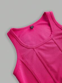SHEIN LUNE 1 Pack Plus Size Women Versatile Fitted Square Neck Arched Hem Basic Tank Tops Summer Vacation Outfits Woman Easter Rave Outfits Festival Boho Women Clothing Country Outfits Women Country Concert Outfit Spring Outfits - Multicolor - View 3