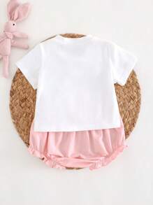 Cozy Pixies Set de 2 piezas para recién nacido niña: Top de punto de manga corta con cuello redondo y estampado de letras suave, y pantalones cortos de cintura elástica