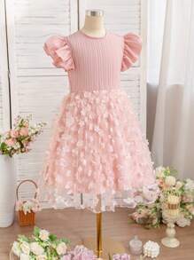 SHEIN Glamorique Kids Girls' Princess Dress With 3D Floral Textured Fabric And Tiered Mesh Cap Sleeves Pretty Dress For Girl Toddler Dress For Wedding Tween Girls Flower Dress Young Girls Floral Dress Rose Dresses For Girls Party Dresses For Kids Birthday Dresses For Girls Flower Party Dress For Girls